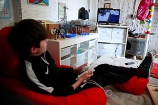 Digital video game spending hits record high under virus lockdown