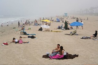 Beaches eyed as United States takes steps toward reopening