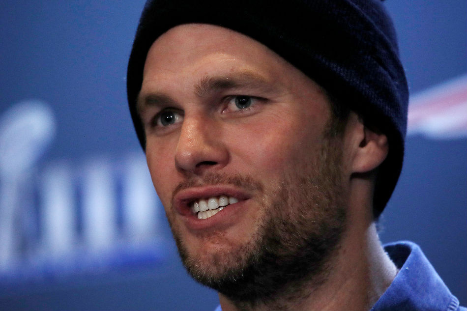NFL: Brady&#39;s &#39;All in Challenge&#39; auction listing hits $775,000 1