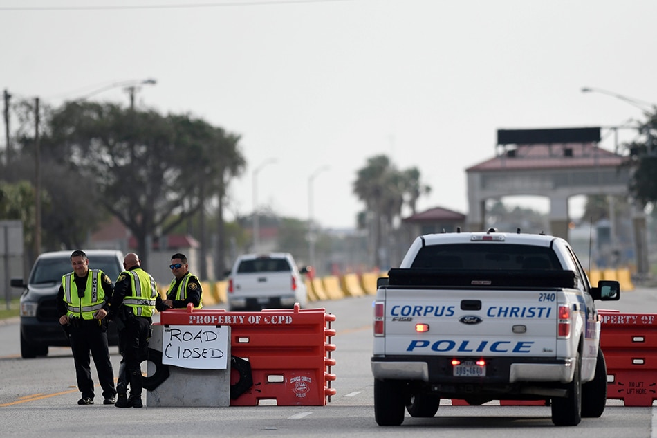 FBI says Texas navy base shooting is &#39;terrorism-related&#39; 1