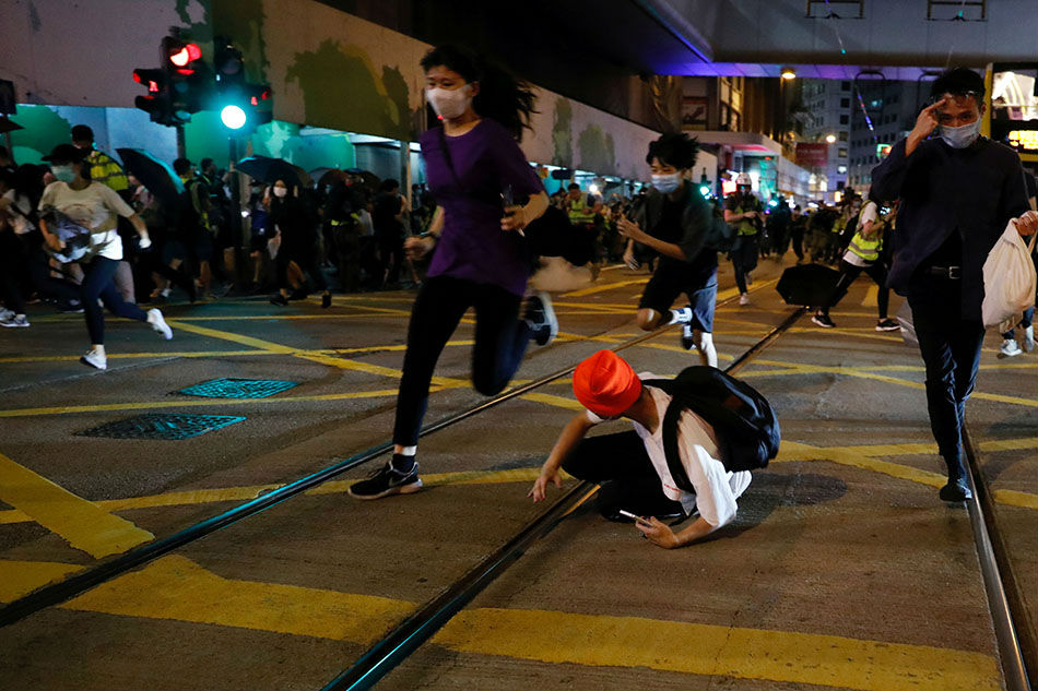 Hong Kong police arrest 53 during fresh pro-democracy protests 1