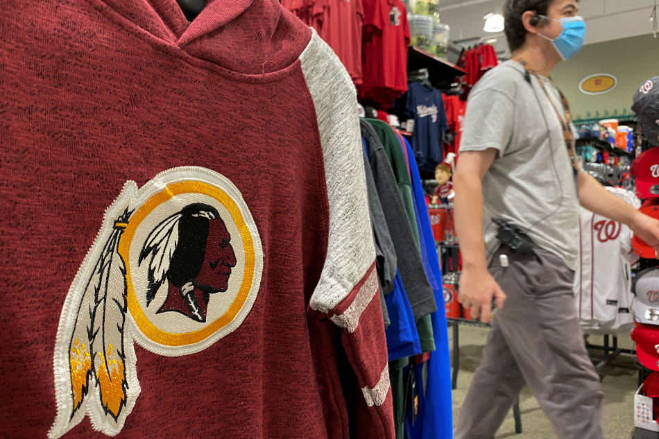 Nike pulls Washington Redskins gear from store amid name review