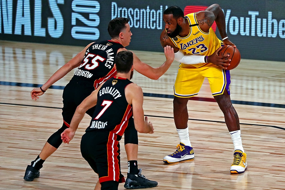 NBA Finals: Lakers draw first blood with rout of Heat 1