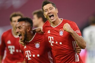 Football: Lewandowski hits four as Bayern Munich win seven-goal thriller