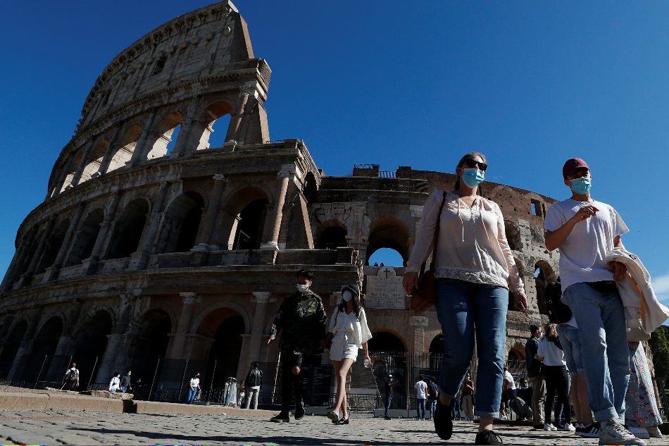 No more parties: Italy prepares new restrictions to fight spike in coronavirus cases 1