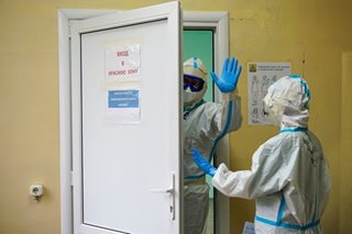 Russia's daily coronavirus cases, deaths rise to record highs