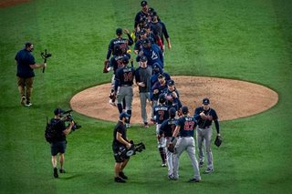 MLB: Braves survive Dodgers scare, Rays roll over Astros to take 3-0 lead