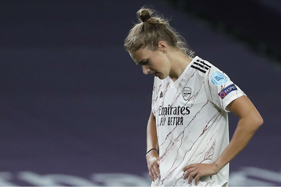 Vivianne Miedema sends Arsenal through to the Champions League