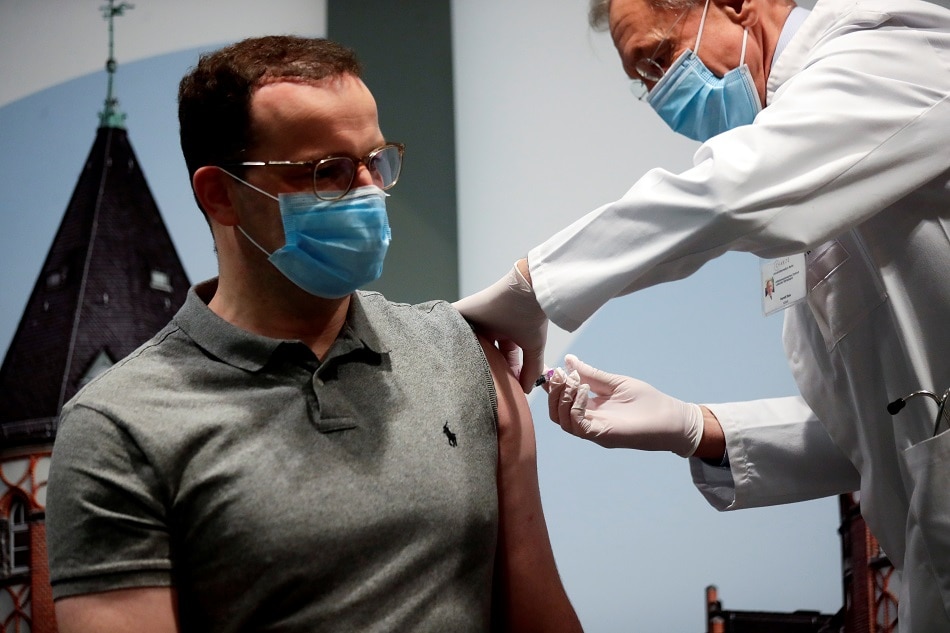 German health minister tests positive for coronavirus 1