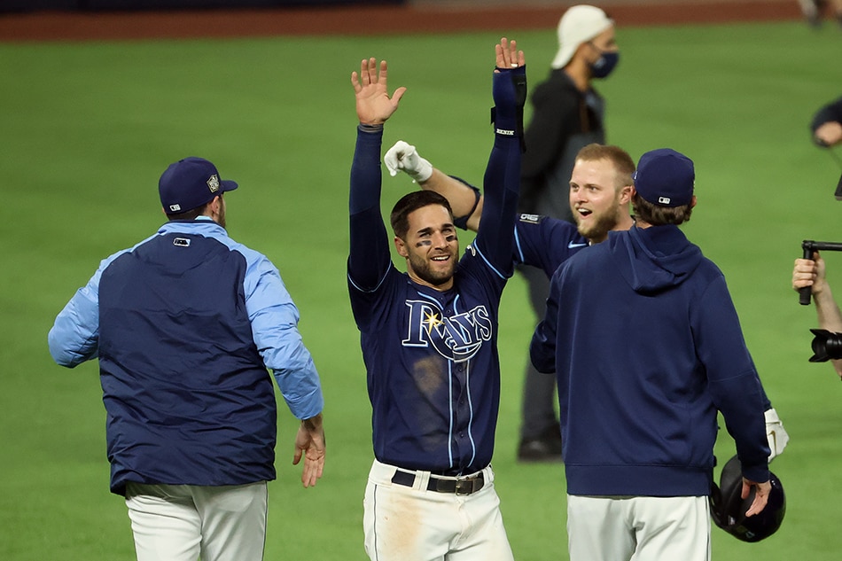 Hunter Renfroe reaction to Brett Phillips walk-off