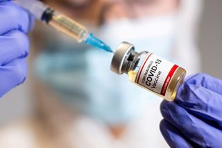 Gov't execs got COVID-19 vaccines through 'official channels': Ang-See