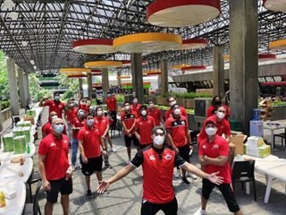 LOOK: Ginebra players reunite, repack masks for hospitals