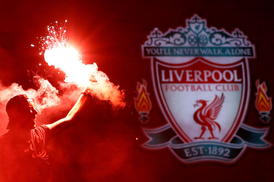 Football: Liverpool win Premier League title with seven games to spare 1