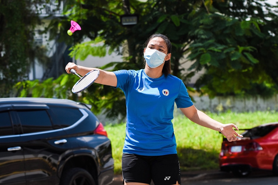Pinoy players get chance to try air badminton | ABS-CBN News