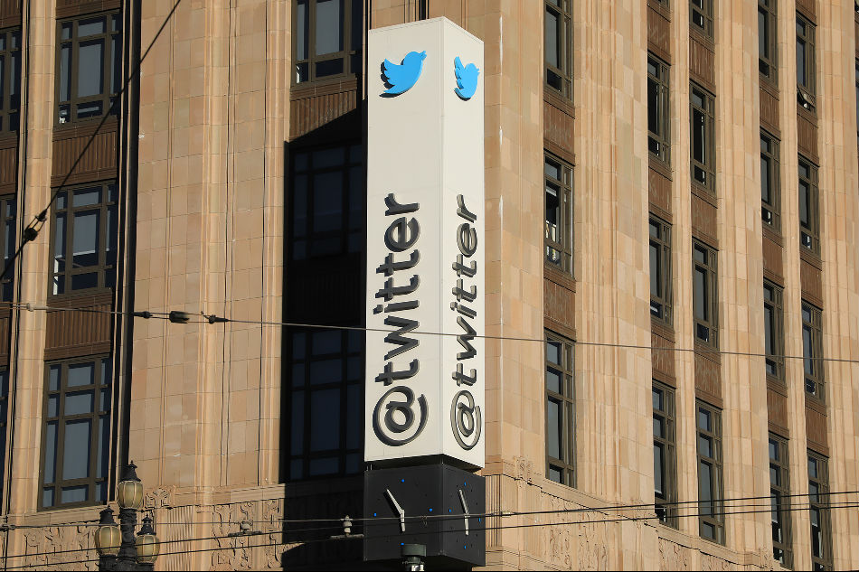 Twitter to add context to trending topics 1