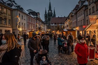 In pandemic, centuries-old Christmas markets go dark