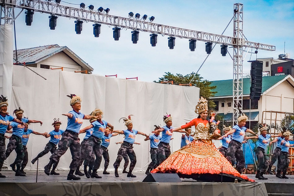 Police officers dedicate 'Tala' dance to victims of Taal