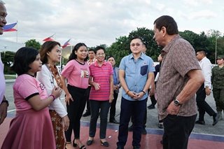Duterte meets with kin of OFW imprisoned in Bahrain