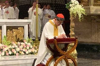 Bishops, priests pray over Vatican-bound Tagle