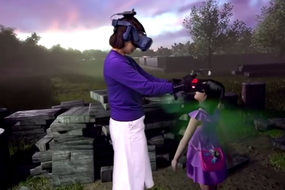 S.Korean mother &#39;reunites&#39; with dead daughter in virtual reality show 1