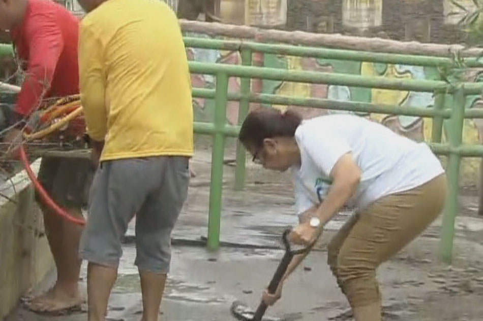 ABS-CBN, volunteers tumulong sa paglilinis ng mga paaralang apektado ng Taal eruption