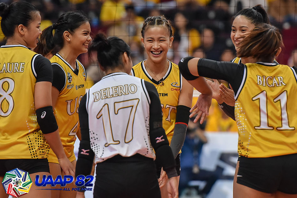 UAAP: UST bounces back, sweeps FEU for first win 1