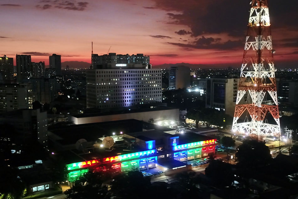 watch-abs-cbn-headquarters-at-night-abs-cbn-news