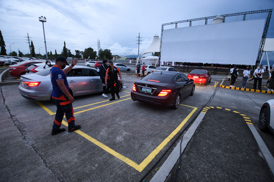 LOOK: SM Pampanga opens 1st drive-in theater amid COVID-19 pandemic 9