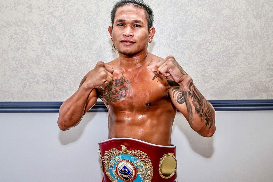 Filipino Casimero defends WBO bantam crown with Micah KO 1