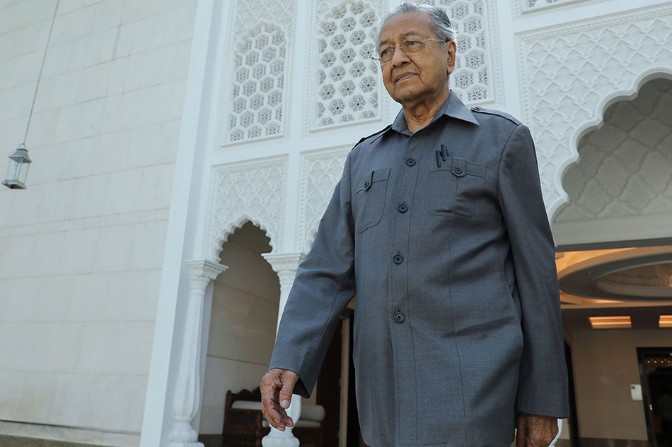 Malaysia's former Prime Minister Mahathir Mohamad in Kuala Lumpur, Malaysia, October 16, 2020. Lim Huey Teng, Reuters
