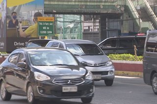 Ilang motorista umaaray sa pagsasara ng EDSA U-turn slots