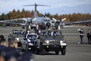 Japanese PM reviews Air Self-Defense Force