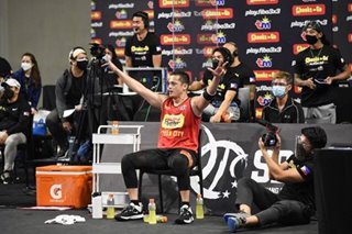 Chico Lanete receives sportsmanship award for conduct in Chooks 3x3 bubble
