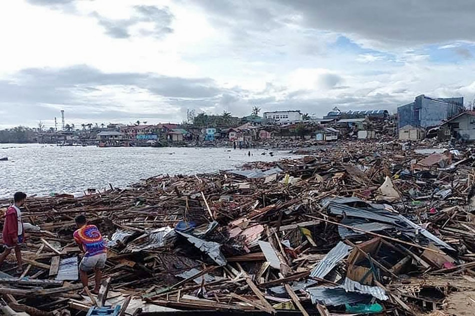 Isang buwan matapos ang Odette, libu-libo pa rin ang evacuees sa Bohol