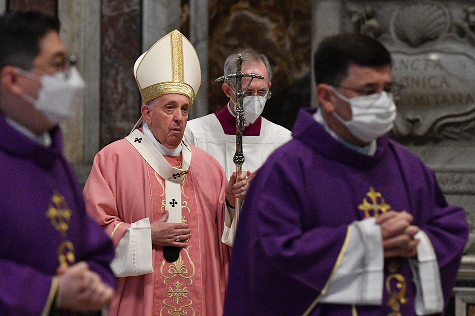 Pope Francis Leads Mass For Philippines Celebration Of 500 Years Of Christianity Abs Cbn News