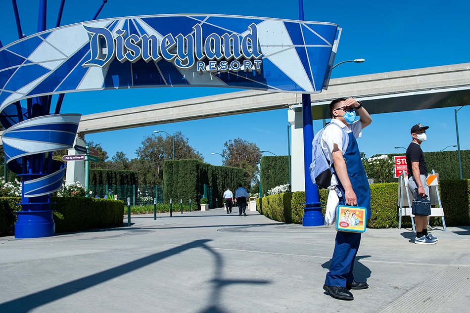 Disneyland fans hail &#39;greatest feeling ever&#39; as theme park finally reopens 1
