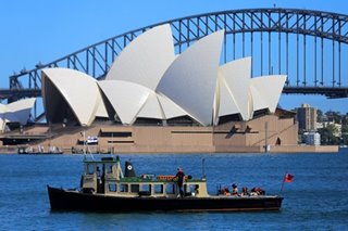 Experts warn: Shuttered Australia becoming a ‘hermit nation’