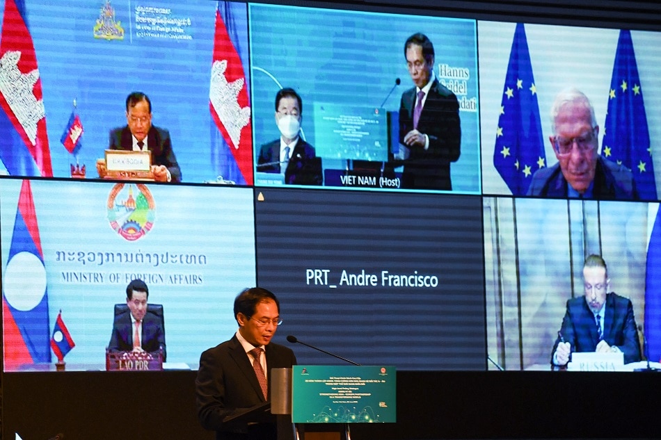 Vietnam's Foreign Minister Bui Thanh Sơn speaks during the Asia-Europe Meeting (ASEM) High-Level Policy Dialogue Foreign Ministers event in Hanoi on June 22, 2021. Nhac Nguyen, AFP