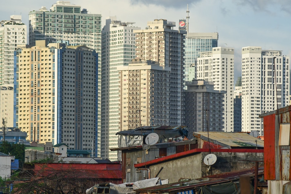 PH posts worst GDP contraction since World War 2 with -9.5 pct growth rate in 2020 1