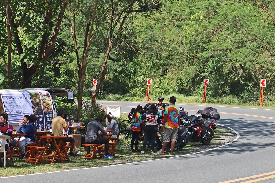 Brews with views: Baristas take their coffee to the open road amid pandemic 7