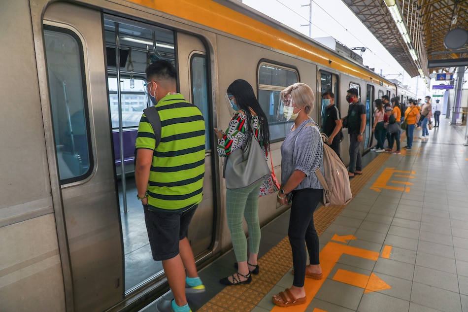 LRT-2 extension to Antipolo to open June: DOTr