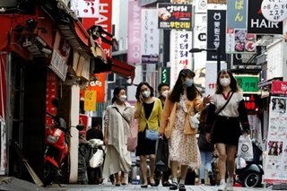 Global growth to stay strong but virus the top risk, say economists