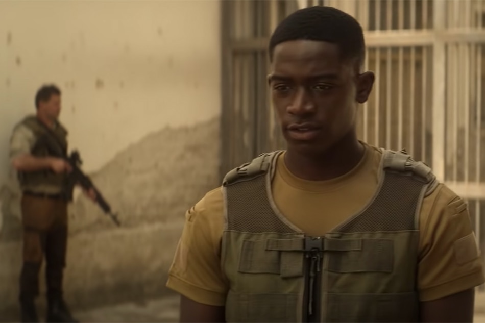 Netflix Review Sci Fi War Flick Outside The Wire Succumbs To B Movie Tropes Abs Cbn News