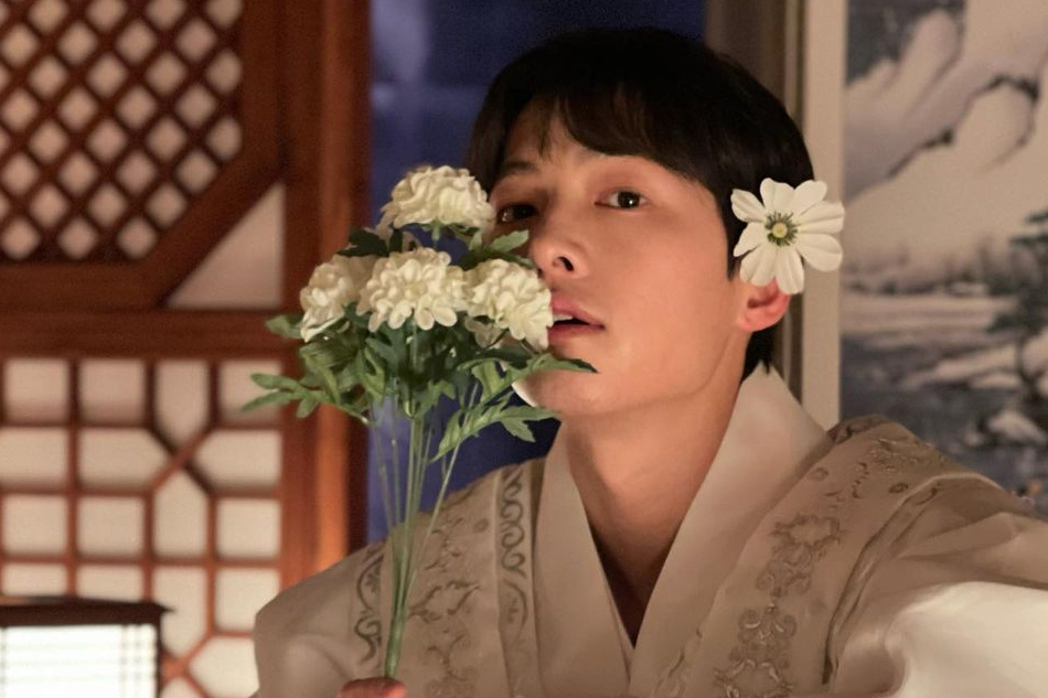 Before Vincenzo And K Drama Stardom Song Joong Ki Was Nearly A K Pop Idol Trainee Abs Cbn News Before Vincenzo And K Drama Stardom Song Joong Ki Was Nearly A K Pop Idol Trainee Abs Cbn News