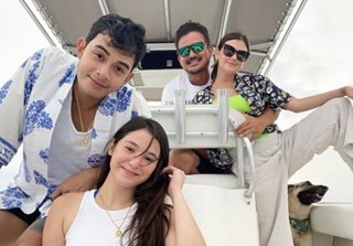LOOK: Diego Loyzaga, Barbie Imperial go on beach trip with Angelica Panganiban, BF