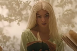 Lorde goes blonde in new music video 'Mood Ring'