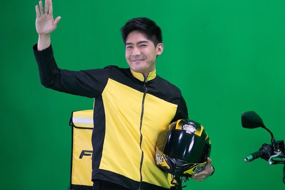 Robi Domingo as endorser of Flash Express, an emerging courier service in the Philippines. Handout