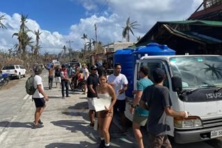 LOOK: Nadine, rumored BF lead relief drive in Siargao