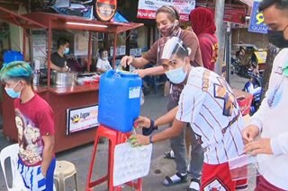 Nazareno 2021: Pamimigay ng tulong ng ilang deboto tuloy kahit walang prusisyon