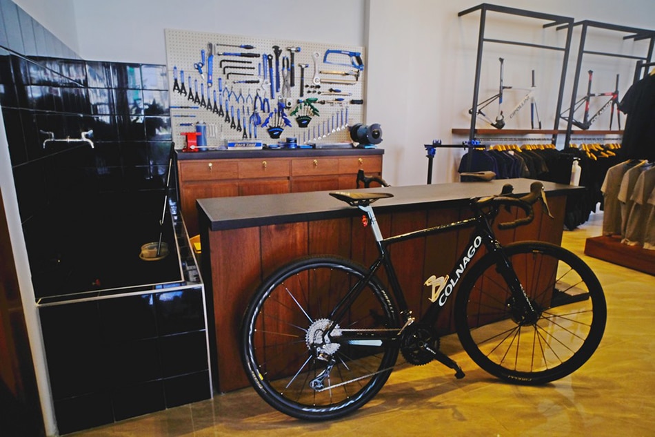 Coffee and cycling mix at this drool-worthy bikers&#39; hangout 4